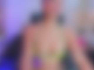 xcarlet milf's Live Sex Cam Show