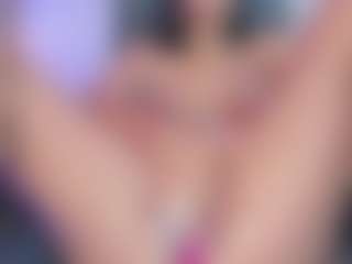 xcarlet milf's Live Sex Cam Show