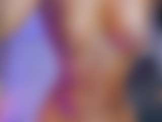 xcarlet milf's Live Sex Cam Show