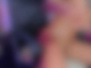 xcarlet milf's Live Sex Cam Show