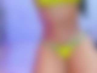 xcarlet milf's Live Sex Cam Show