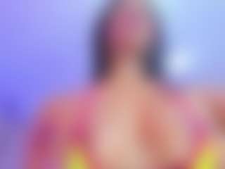 xcarlet milf's Live Sex Cam Show