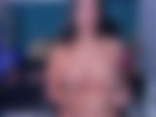 xcarlet milf MILF webcam performer live streaming