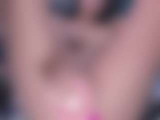 xcarlet milf's Live Sex Cam Show