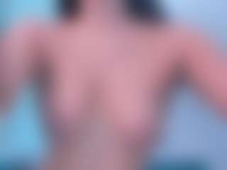 xcarlet milf's Live Sex Cam Show