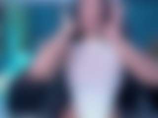xcarlet milf's Live Sex Cam Show