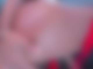 Live cam show with xcarlet milf - Delicious on CamSextacy