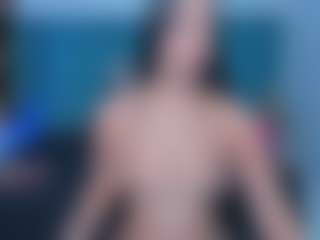 xcarlet milf's Live Sex Cam Show