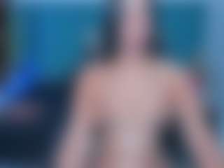 xcarlet milf's Live Sex Cam Show