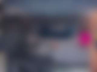 xcarlet milf's Live Sex Cam Show