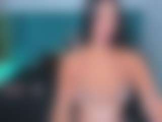 xcarlet milf's Live Sex Cam Show