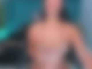 xcarlet milf's Live Sex Cam Show