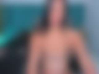 xcarlet milf's Live Sex Cam Show