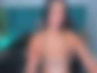 xcarlet milf's Live Sex Cam Show