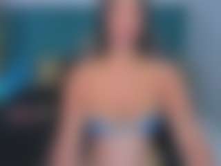 xcarlet milf's Live Sex Cam Show