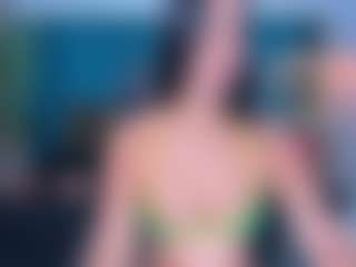 xcarlet milf's Live Sex Cam Show