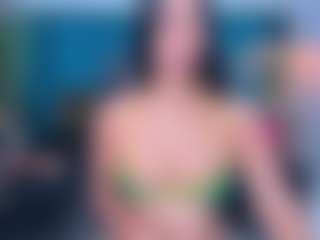 xcarlet milf's Live Sex Cam Show