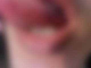 missletiblane's Live Sex Cam Show