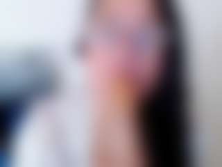tayevans's Live Sex Cam Show