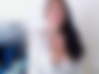 tayevans's Live Sex Cam Show