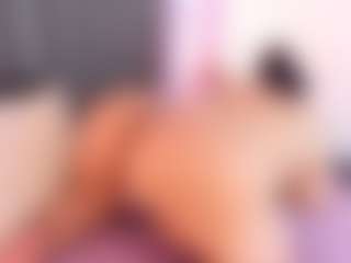 saramontoya's Live Sex Cam Show