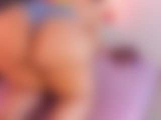 saramontoya's Live Sex Cam Show