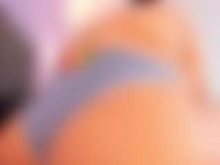 saramontoya's Live Sex Cam Show