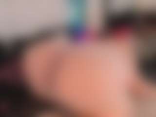 Live cam show with saramontoya - Strapon on Camsoda