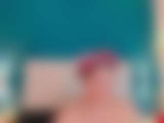 Live cam show with saramontoya - Strapon on Camsoda
