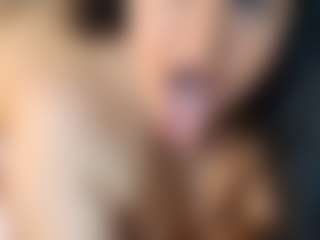 saramontoya's Live Sex Cam Show