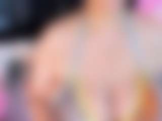 Live cam show with saramontoya - Bedroom on Mixed Magazine Live