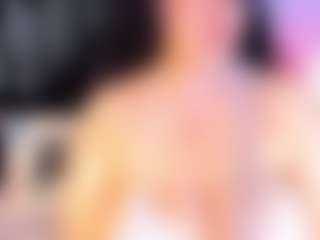 Live cam show with saramontoya - Strapon on Camsoda