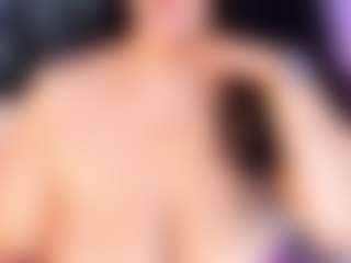 Live cam show with saramontoya - Strapon on TeamSkeetLive