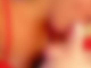 Live cam show with Anny Luna - Wet on Camsoda