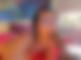 Live cam show with Anny Luna - Anal Brown Hair on intimatelivegirls.com