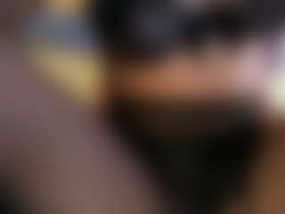 Live cam show with Anny Luna - Big Tits on CamSodaAdn
