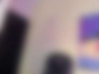 Live cam show with Anny Luna - Skinny on xxxlivecams.org