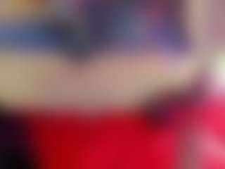 Live cam show with Anny Luna - Skinny on Camsoda