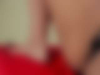 Live cam show with Anny Luna - Striptease on AdultVida.com