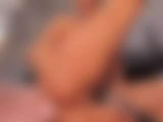 Live cam show with Anny Luna - Dildo Brown Hair on camgirlchat.live