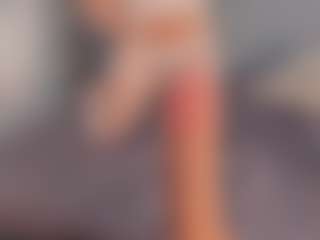 Anny Luna's Live Sex Cam Show
