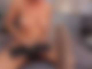 Anny Luna's Live Sex Cam Show