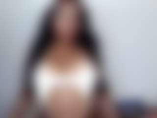 chaneldreamzz's Live Sex Cam Show