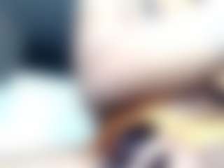 chaneldreamzz's Live Sex Cam Show