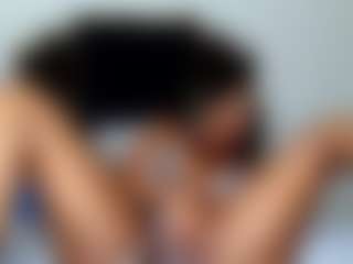 chaneldreamzz's Live Sex Cam Show