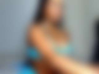 chaneldreamzz's Live Sex Cam Show