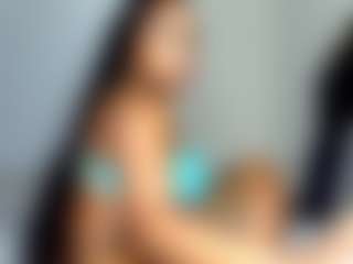 chaneldreamzz's Live Sex Cam Show