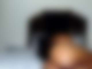 chaneldreamzz's Live Sex Cam Show