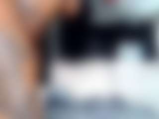 Live cam show with chaneldreamzz - Busty on wildcum.com