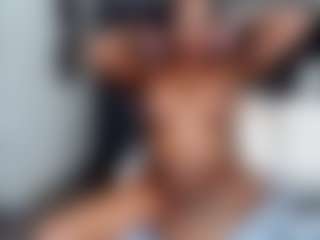 chaneldreamzz's Live Sex Cam Show